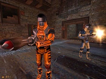 Half Life 2: Deathmatch Classic Server im Test.